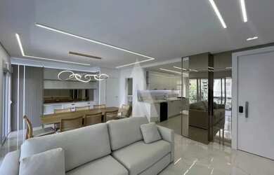 Imagem: O apartamento possui 3 Dormitórios, 4 Banheiros, 3 Vagas na