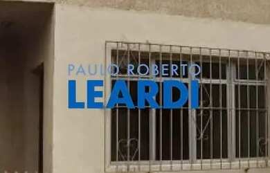 Imagem: A casa possui 2 Dormitórios, 3 Banheiros, 3 Vagas na garagem