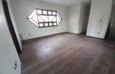 Imagem 13: Casa no Bairro Garcia/Jardins