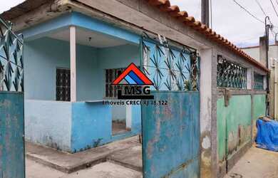 Imagem: A casa possui 2 Dormitórios, 1 Banheiro, 1 Vaga na garagem