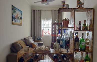 Imagem: A casa possui 2 Dormitórios, 2 Banheiros, 3 Vagas na garagem