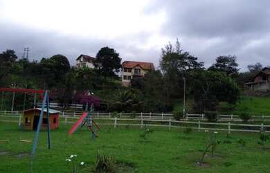 Imagem 6: Lote maravilhoso com vista livre para as montanhas!