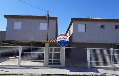 Imagem: A casa possui 2 Dormitórios, 5 Banheiros, 1 Vaga na garagem