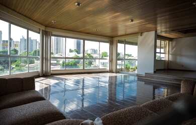 Imagem: O apartamento na cobertura possui 5 Dormitórios, 5 Banheiros