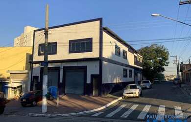 Imagem: O depósito possui 588m² de Área e está localizado em Jardim