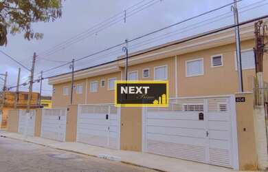 Imagem: A casa em condomínio possui 2 Dormitórios, 1 Banheiro, 2 Vagas