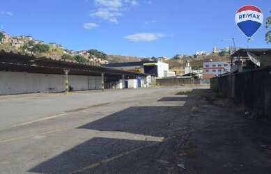 Imagem: O depósito possui 3.700m² de Área e está localizado em