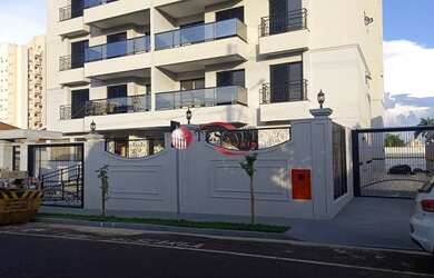 Imagem: O apartamento possui 3 Dormitórios, 2 Banheiros, 2 Vagas na