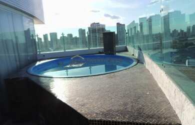 Imagem: O apartamento possui 3 Dormitórios, 1 Banheiro, 3 Vagas na