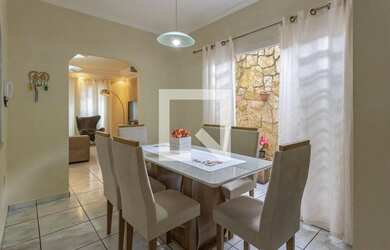 Imagem 9: Casa para Aluguel - Jardim Samambaia, 3 Quartos, 250 m2