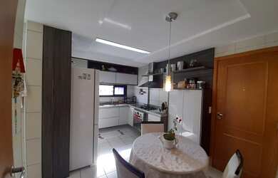 Imagem 15: Apartamento para venda possui 178 metros quadrados com 4 quartos em Tirol...