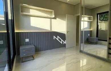 Imagem 2: Casa com 3 dormitórios à venda por R$ 2.300.000 - Portal do Sol Green...