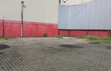 Imagem 9: Galpão/Depósito/Armazém para venda possui 1800 metros quadrados