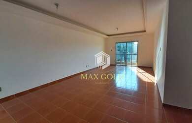 Imagem: O apartamento possui 3 Dormitórios, 1 Banheiro, 1 Vaga na garagem