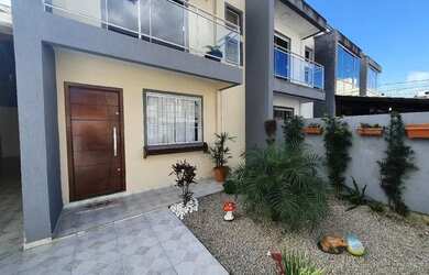 Imagem 1: Sobrado em Tijucas. 200m² de Área, 1 Banheiroe2 Dormitórios