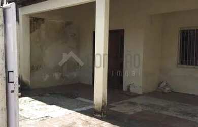Imagem 2: Casa no Jabotiana. 300m² de Área, 2 Vagas na garageme3 Dormitórios