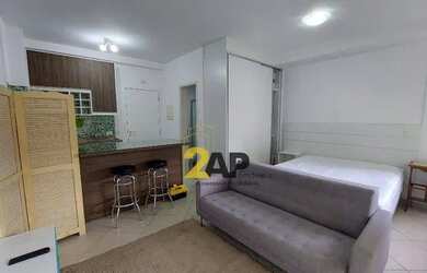 Imagem: O apartamento possui 1 Dormitório, 1 Banheiro, 1 Vaga na garagem