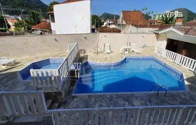 Imagem: A casa em condomínio possui 2 Dormitórios, 2 Banheiros, 2