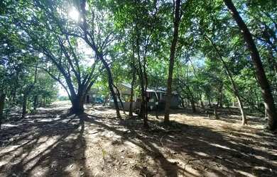 Imagem: A chácara possui 6.411m² de Área e está localizado em Luzimangues