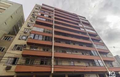 Imagem: O apartamento possui 3 Dormitórios, 2 Banheiros, 98m² de Área