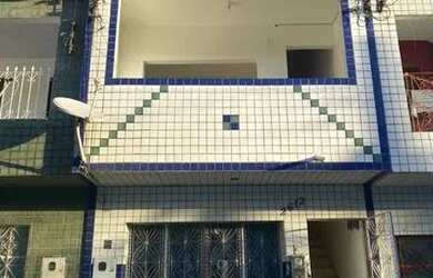 Imagem: A casa possui 1 Dormitório, 1 Banheiro e está localizado