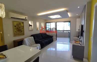 Imagem: O apartamento possui 3 Dormitórios, 2 Banheiros, 2 Vagas na