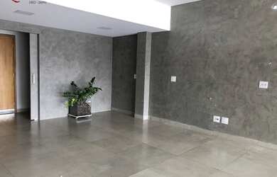 Imagem: O depósito possui 2 Vagas na garagem e 100m² de Área e está