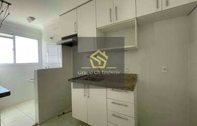 Imagem: O apartamento possui 2 Dormitórios, 1 Banheiro, 1 Vaga na garagem