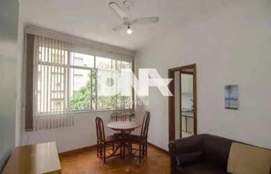 Imagem: O apartamento possui 1 Dormitório, 1 Banheiro, 40m² de Área