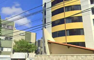 Imagem: O apartamento possui 3 Dormitórios, 3 Banheiros, 2 Vagas na