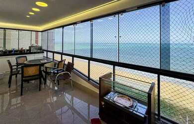 Imagem: O apartamento possui 4 Dormitórios, 3 Banheiros, 2 Vagas na