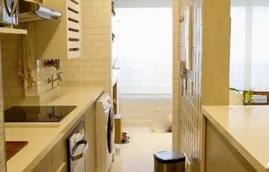 Imagem: O apartamento possui 2 Dormitórios, 2 Banheiros, 1 Vaga na