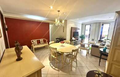 Imagem: O apartamento possui 4 Dormitórios, 4 Banheiros, 2 Vagas na