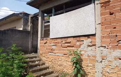 Imagem: O terreno possui 324m² de Área, Imóvel novo e está localizado