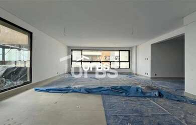 Imagem: O apartamento na cobertura possui 4 Dormitórios, 5 Banheiros