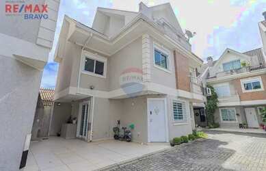 Imagem: A casa em condomínio possui 3 Dormitórios, 5 Banheiros, 2