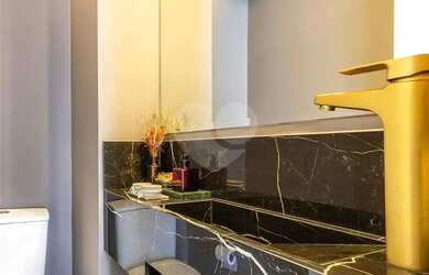 Imagem 8: Imóvel para aluguel e venda possui 110 metros quadrados com 2 quartos em Pinheiros - São P