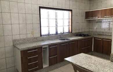 Imagem 3: Alugo em Jaraguá. 160m² de Área, 2 Vagas na garageme3 Dormitórios