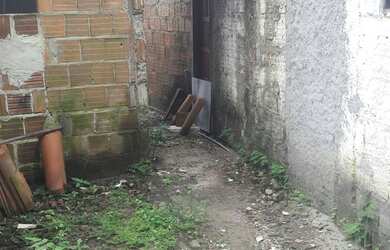 Imagem 4: Vende-se uma casinha no bairro cuia istrutura pra primeiro andar