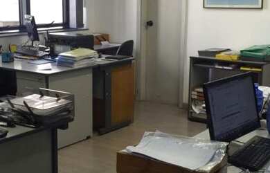 Imagem: O depósito possui 68m² de Área e está localizado em Bairro