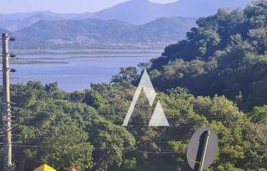 Imagem 1: Terreno à venda, 2581 m² por R$ 860.000,00 - Praia da Ferrugem - Garopaba/SC