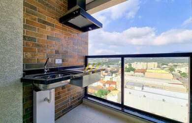 Imagem: O apartamento possui 1 Dormitório, 1 Banheiro, 1 Vaga na garagem