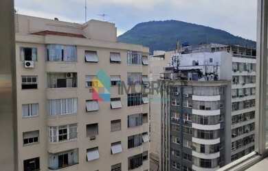 Imagem: A kitnet possui 1 Dormitório, 1 Banheiro, 29m² de Área e