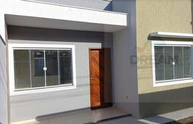 Imagem: A casa possui 2 Dormitórios, 2 Banheiros, 1 Vaga na garagem