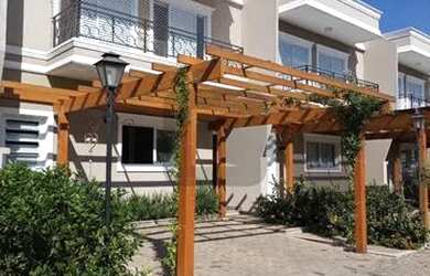 Imagem: A casa em condomínio possui 3 Dormitórios, 1 Banheiro, 154m²