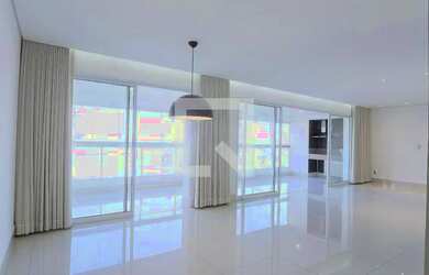 Imagem: O apartamento possui 3 Dormitórios, 4 Banheiros, 3 Vagas na