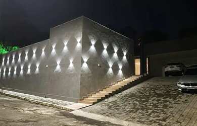 Imagem: A casa em condomínio possui 3 Dormitórios, 5 Banheiros, 5