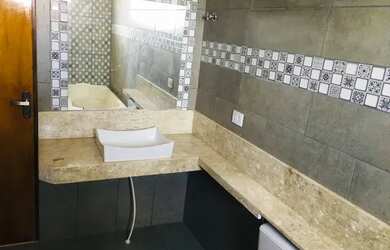 Imagem 12: CASA NO JARDIM JATOBÁ SIQUEIRA FORTALEZA-CE VENDO OU ALUGO