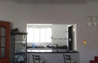 Imagem 10: Araraquara - Casa Padrão - Centro