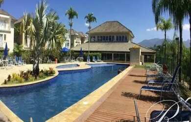 Imagem: A casa em condomínio possui 4 Dormitórios, 5 Banheiros, 3